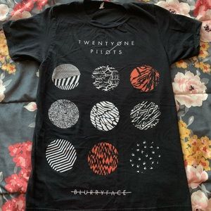 TØP t-shirt